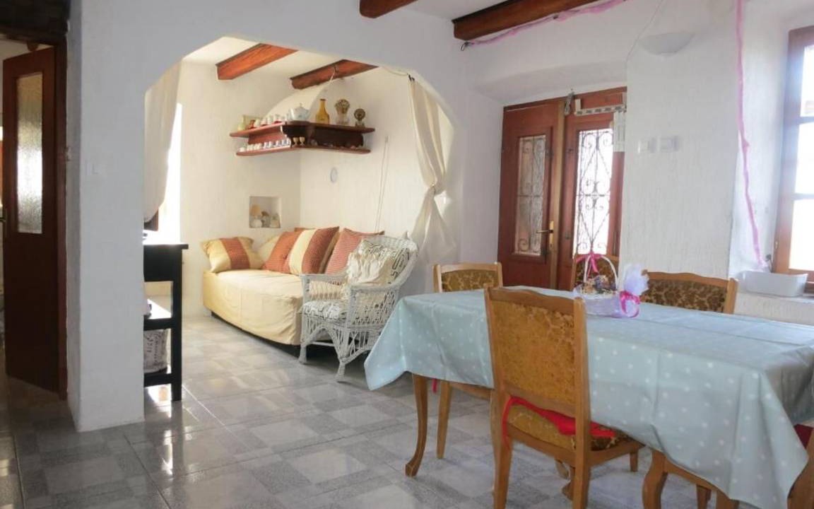 Ustrine Apartment | Apartment ∙ 3 bedrooms ∙ 5 guests
