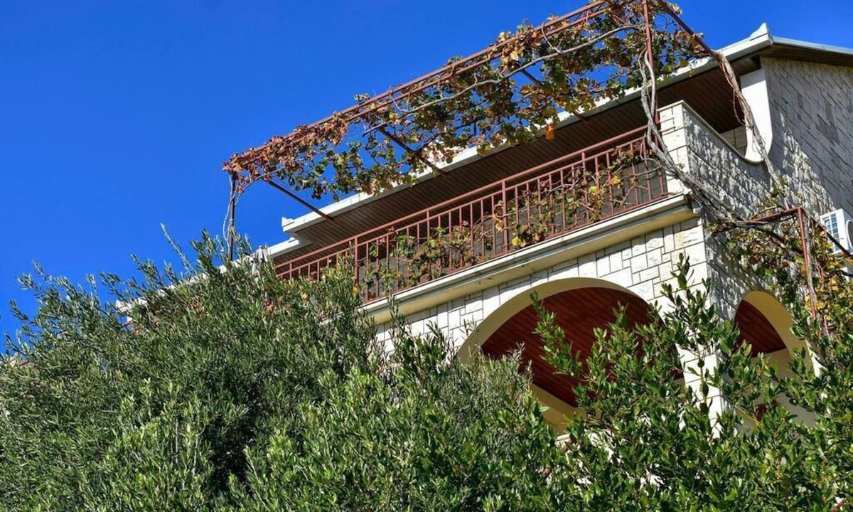 Municipality of Brela Apartment | Apartment 530/1267 (Central Dalmatia - Pisak), 60m from the beach