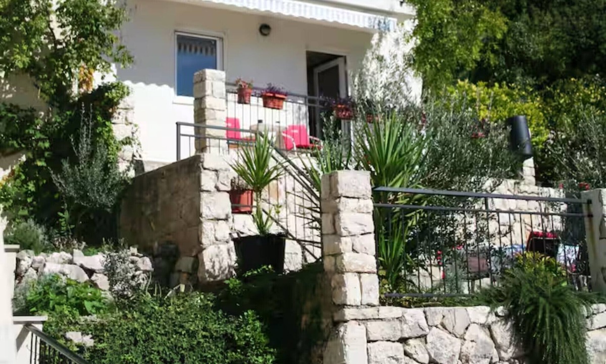 Borak Apartment | Apartment Almira - One bedroom apartment with sea view