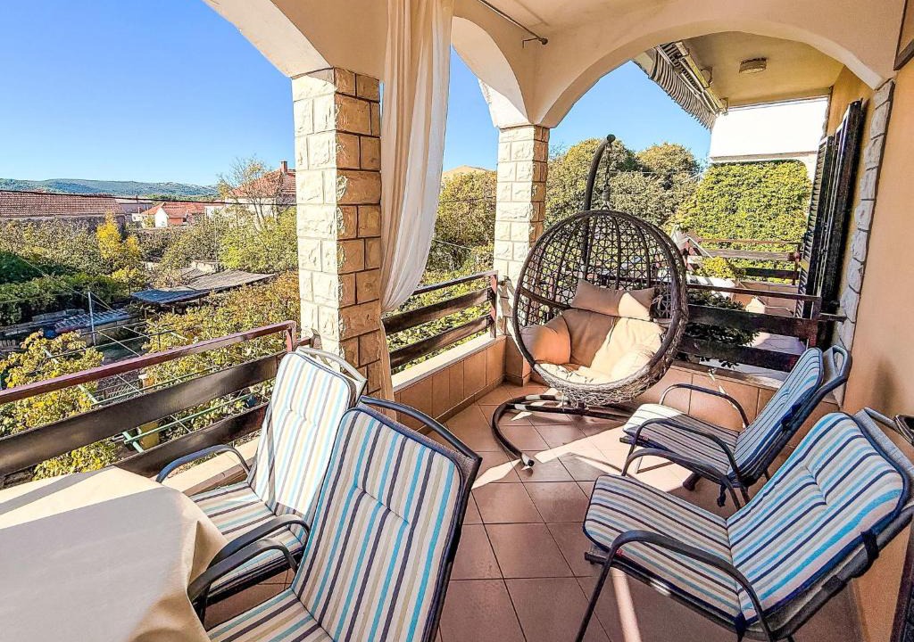Turanj Apartment | Apartment Ana-1 by Interhome