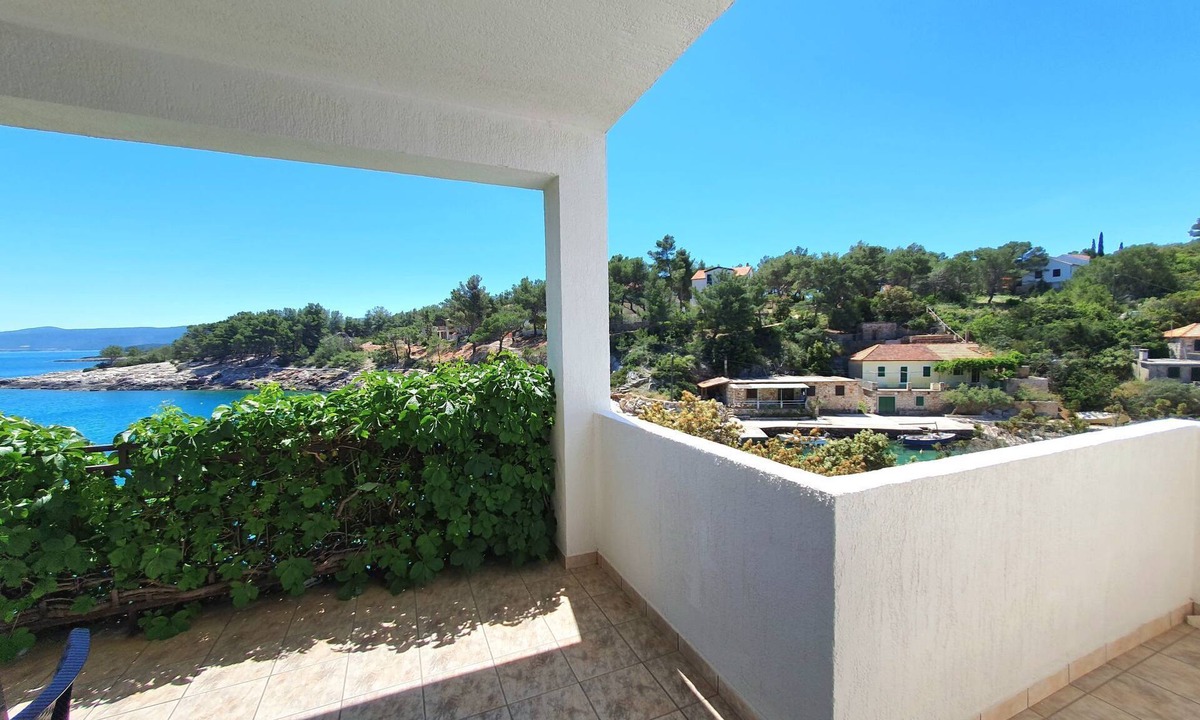 Cove Basina (Jelsa) Apartment | Apartment Buda by Interhome