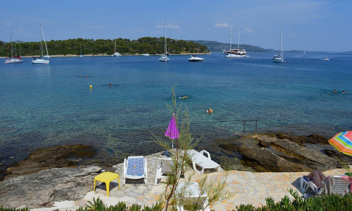 Davor Sea Mali Iz Island Zadar Riviera | Mali Iz