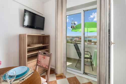 Dinjiska Apartment | Apartment Don