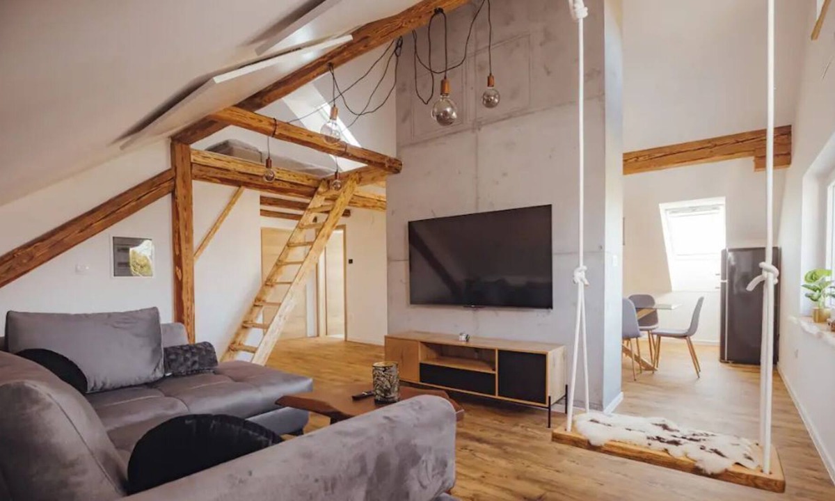 Praprotna Polica Apartment | Apartment Drive Caffe 2