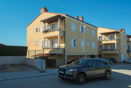 Valdebek Apartment | Apartment Ema