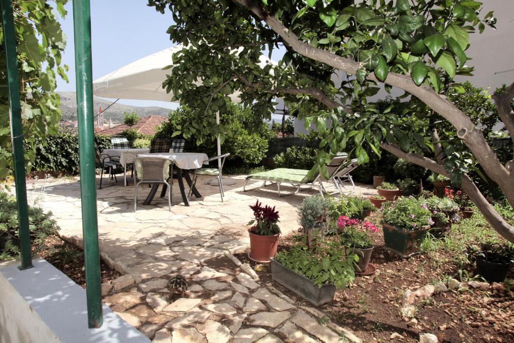 Eva | Trogir