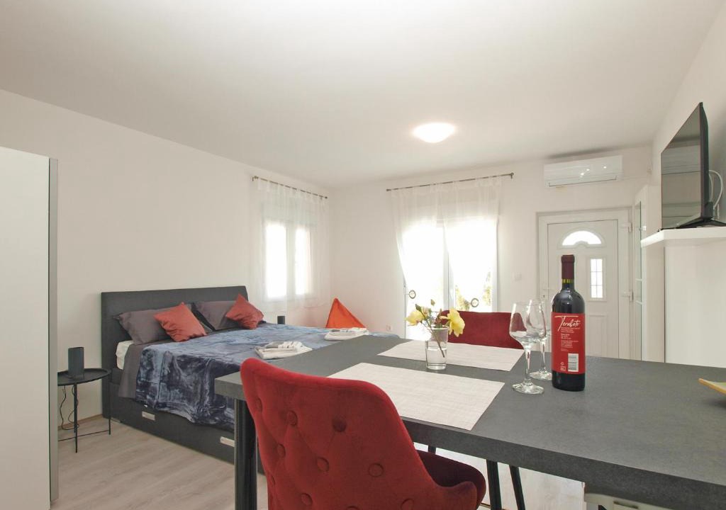 Vintijan Apartment | Apartment Florinda 2091