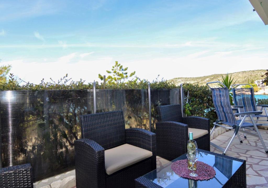 Razanj Apartment | Apartment Galeb - ROZ100 by Interhome