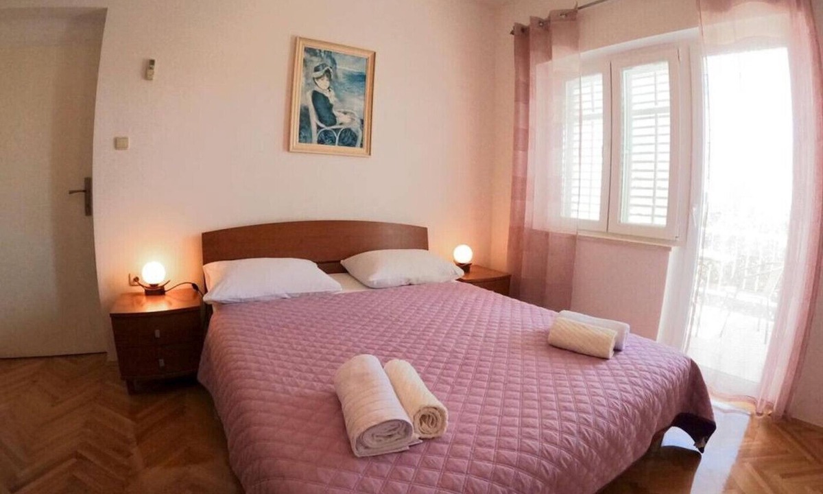 Omis Apartment | Apartment in Duće with Seaview, Balcony, Air condition, WIFI (4174-1)