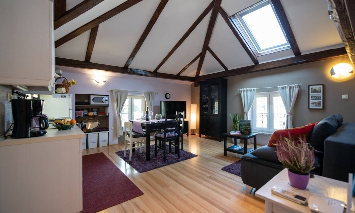Opatija Apartment | Apartment in Opatija with Air condition, WIFI, Washing machine (905-2)