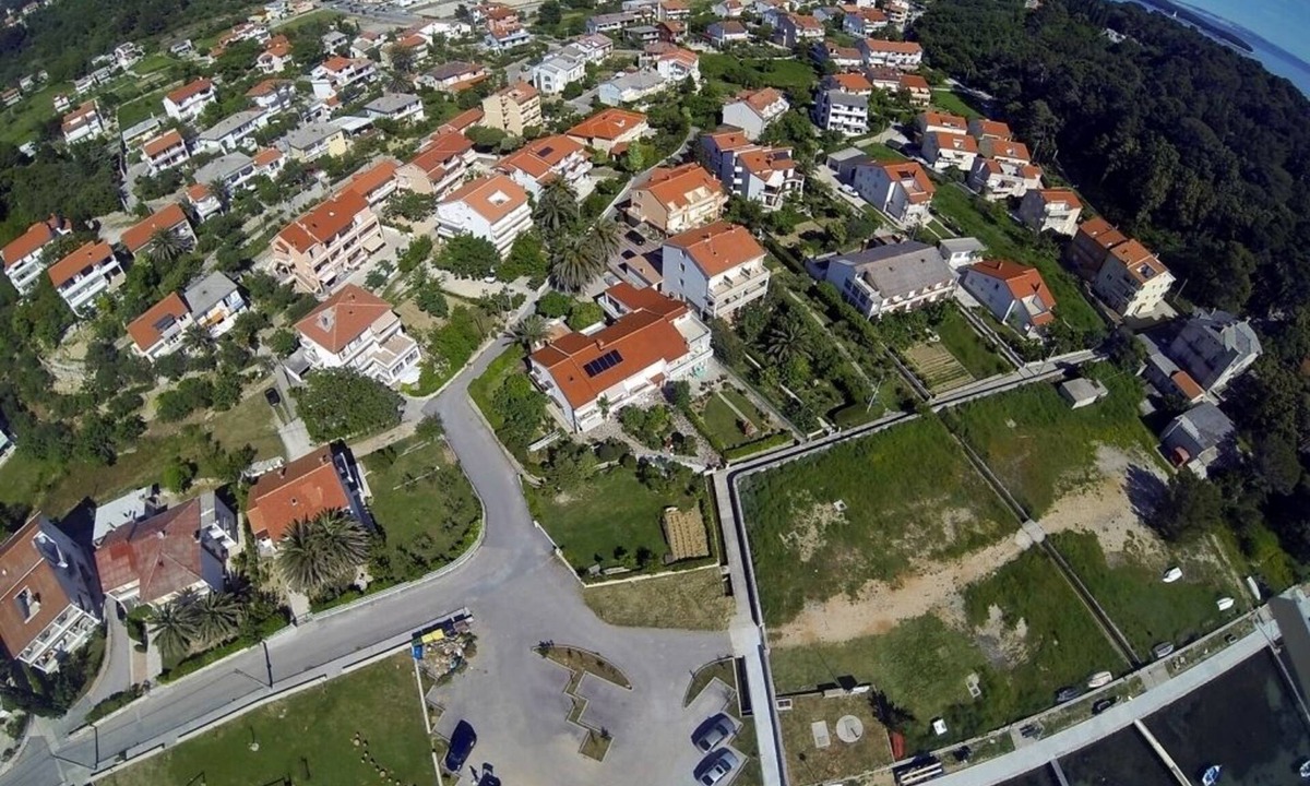 Palit Apartment | Apartment in Palit with Balcony, Air condition, WIFI, Dishwasher (820-8)