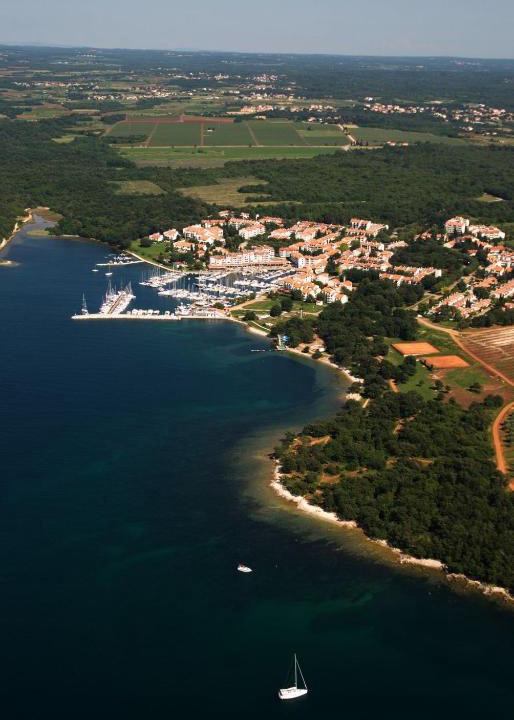 Brulo Apartment | Apartment in Porec with Balcony, Air conditioning, Wi-Fi (3794-3)