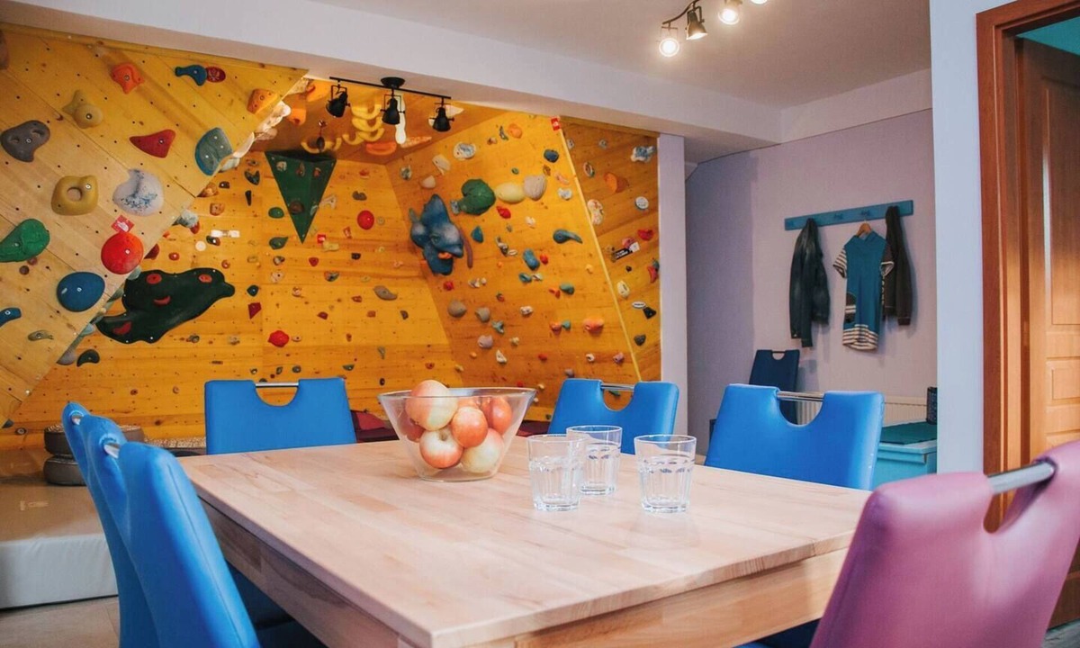 Kobarid Apartment | Apartment Kapitan is located in the beautiful mountain village of Drežnica