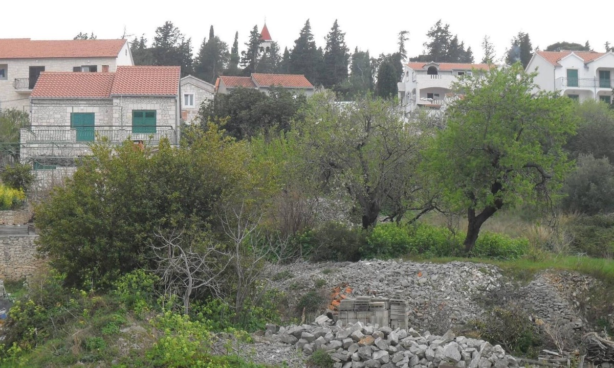 Sutivan Apartment | Apartment Liva - 60m from the sea: 2 - R4(2) - Sutivan, Island Brac, Croatia