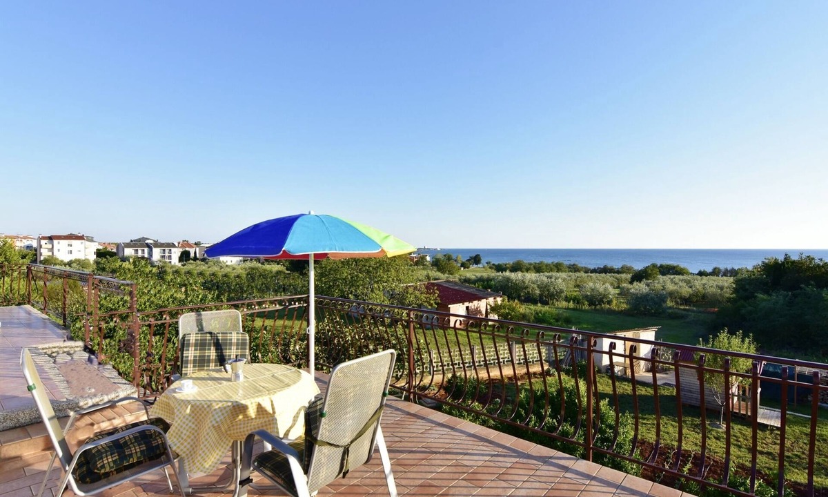 Zambratija Apartment | Apartment Luciana2 with sea view terrace, barbecue, Wi-Fi, parking space