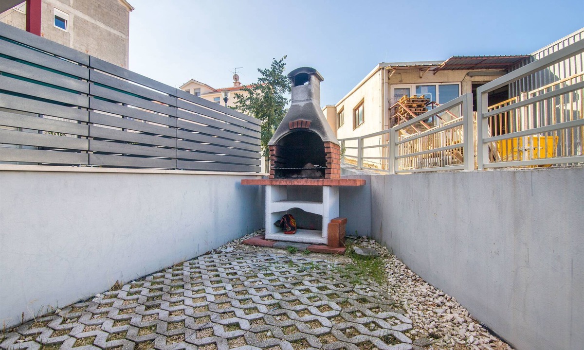Mejasi Apartment | Apartment Matmar