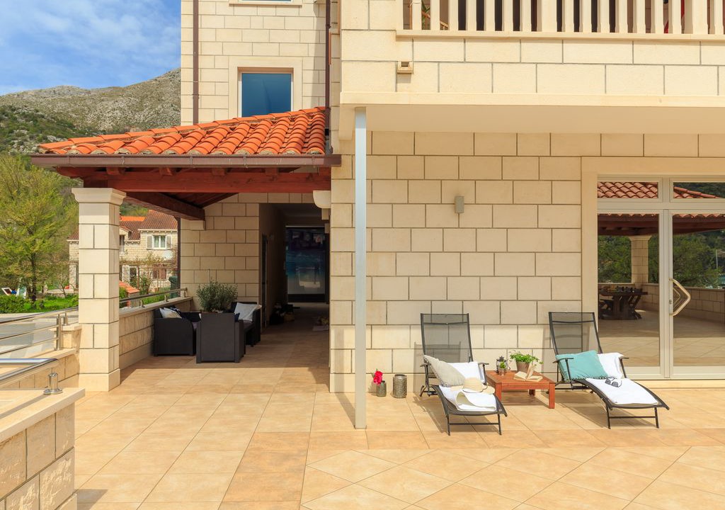 Mokosica Apartment | Apartment Mondo A2 - One Bedroom Apartment, Sleeps 3