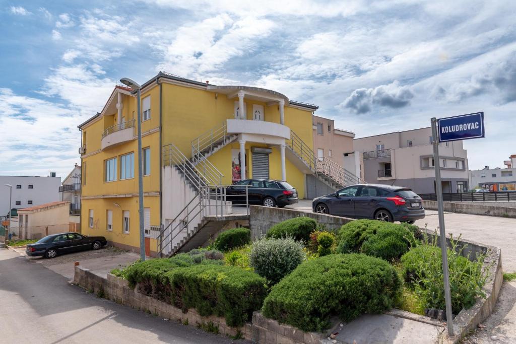 Kastel Stafilic Apartment | Apartment SIKULI