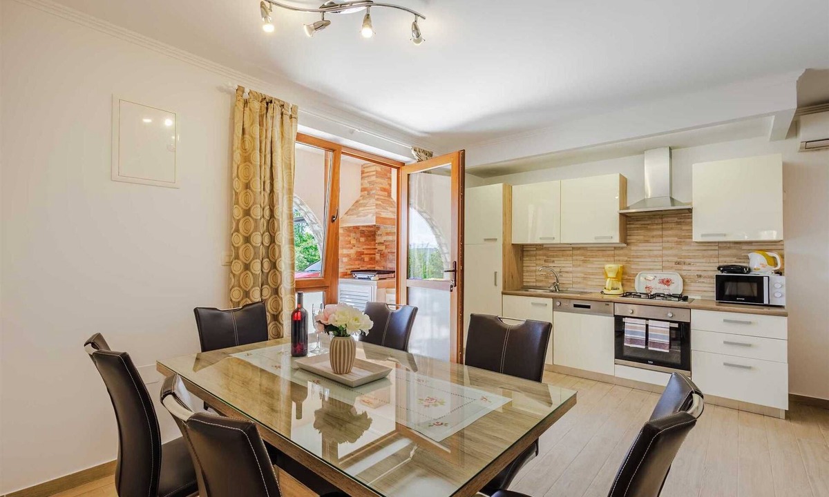Cizici Apartment | Apartment Skrabonja 3