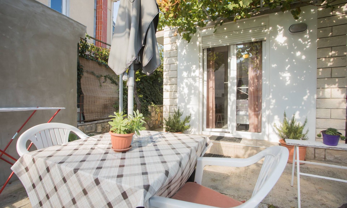 Vodice Apartment | Apartments Ana