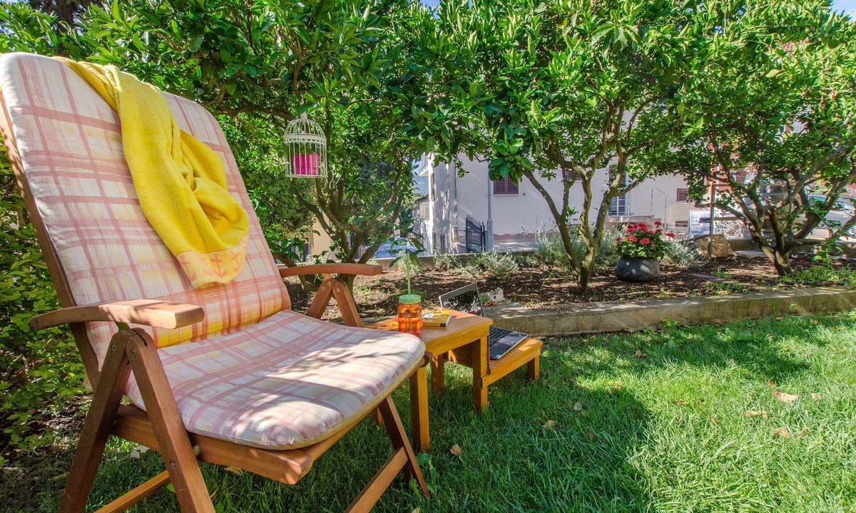 Vrboska Apartment | Apartments and Rooms Anita