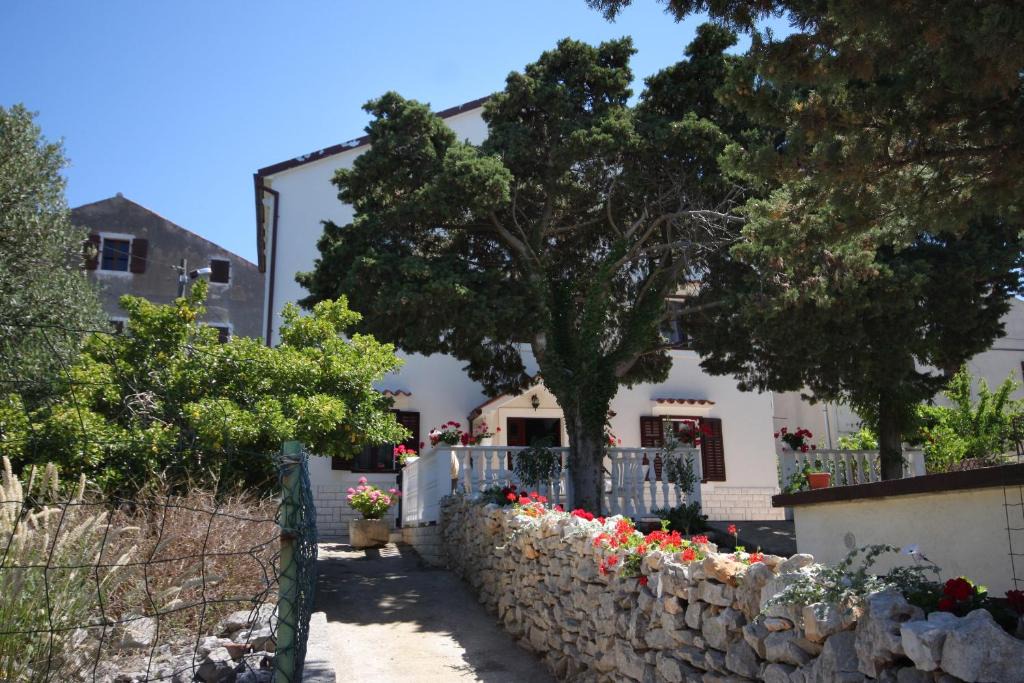 Cunski House | Apartments and rooms with parking space Cunski, Losinj - 2498