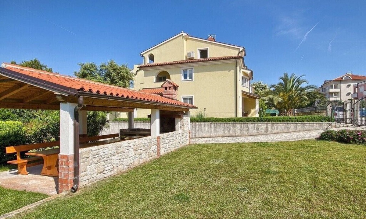 Premantura Apartment | Apartments Anton, (13974), Premantura, hr