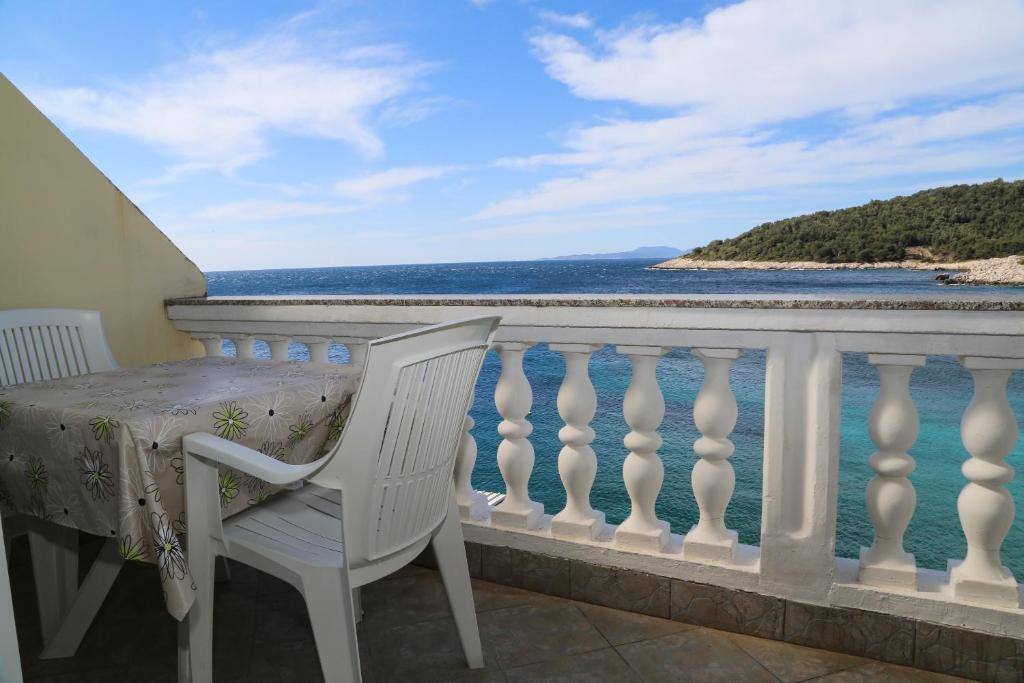 Milna Apartment | Apartments Bajlo