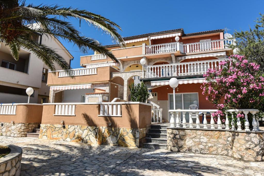 Novalja Apartment | Apartments Bella Sky II