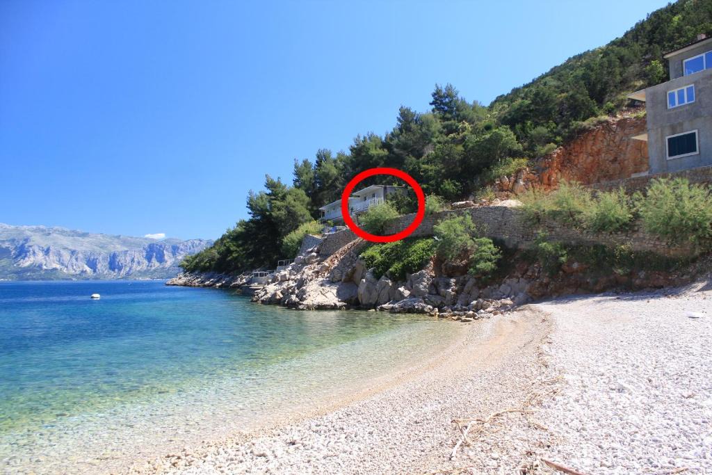 Bogomolje Apartment | Apartments by the sea Cove Mala Pogorila, Hvar - 8953