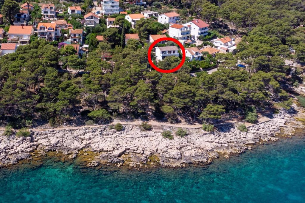 Island Hvar Apartment | Apartments by the sea Jelsa, Hvar - 4621
