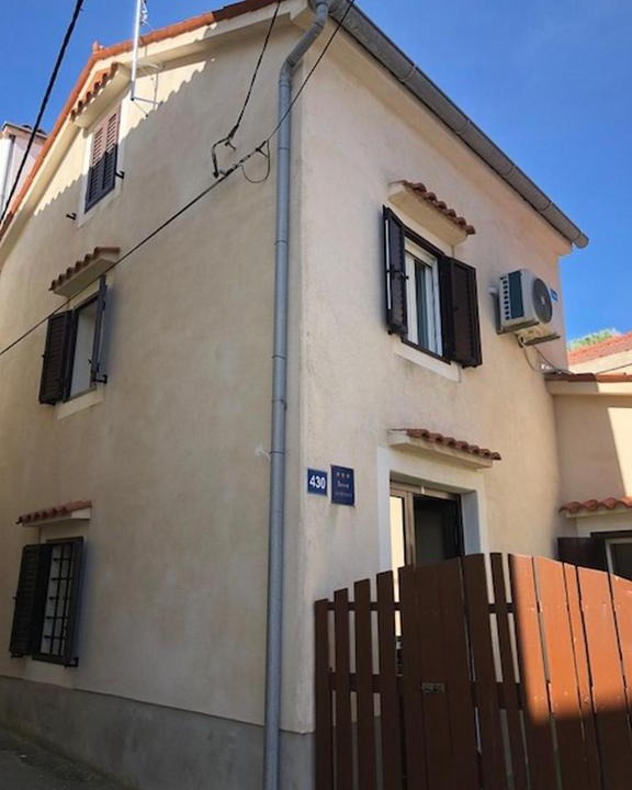 Susak Apartment | Apartments by the sea Susak, Losinj - 17302