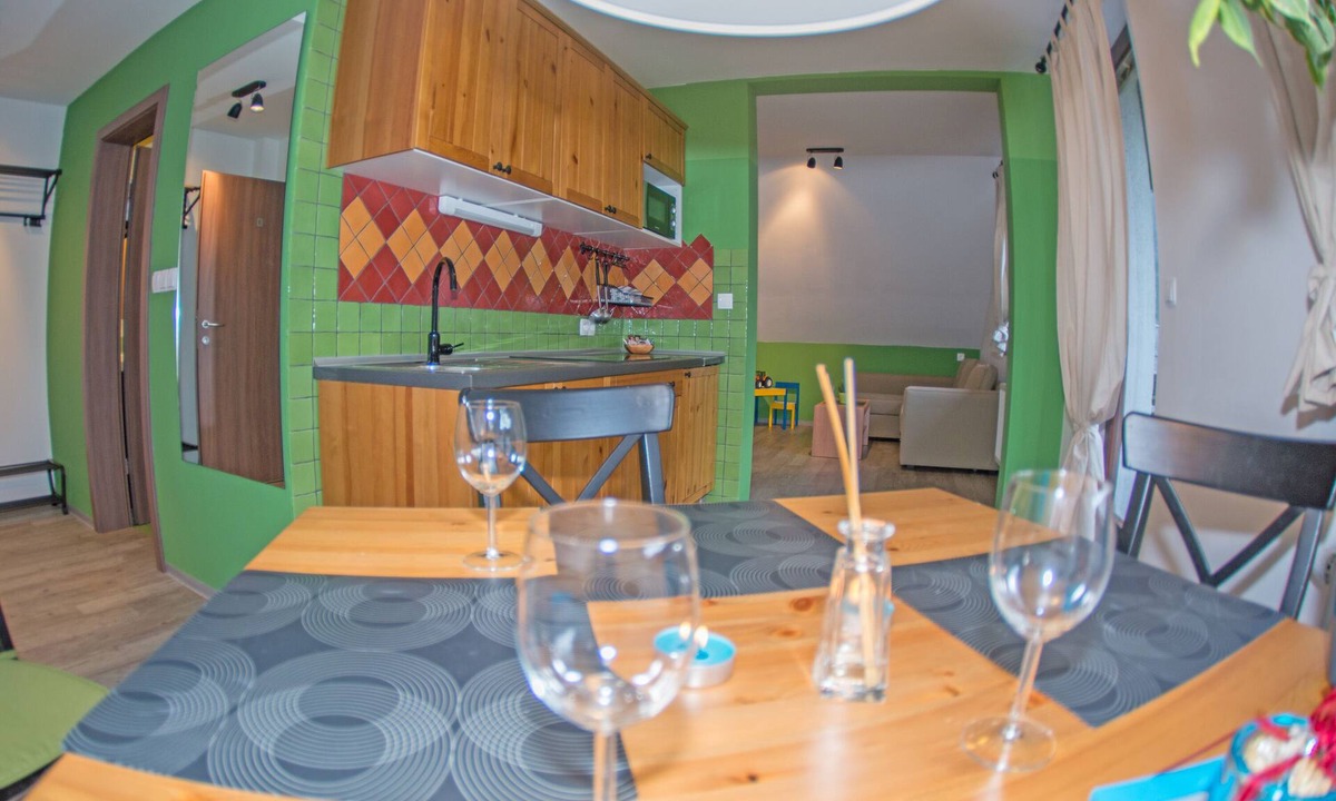 Kranjska Gora Apartment | Apartments Helena* - app no.5; mountain view - two balconies; confort; modern