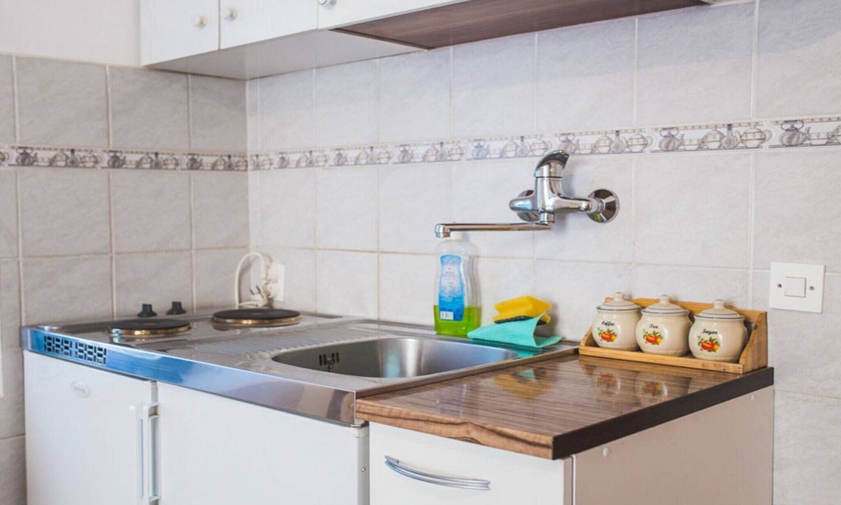 Lopar Apartment | Apartments Jug - Studio Apartment with Private Garden