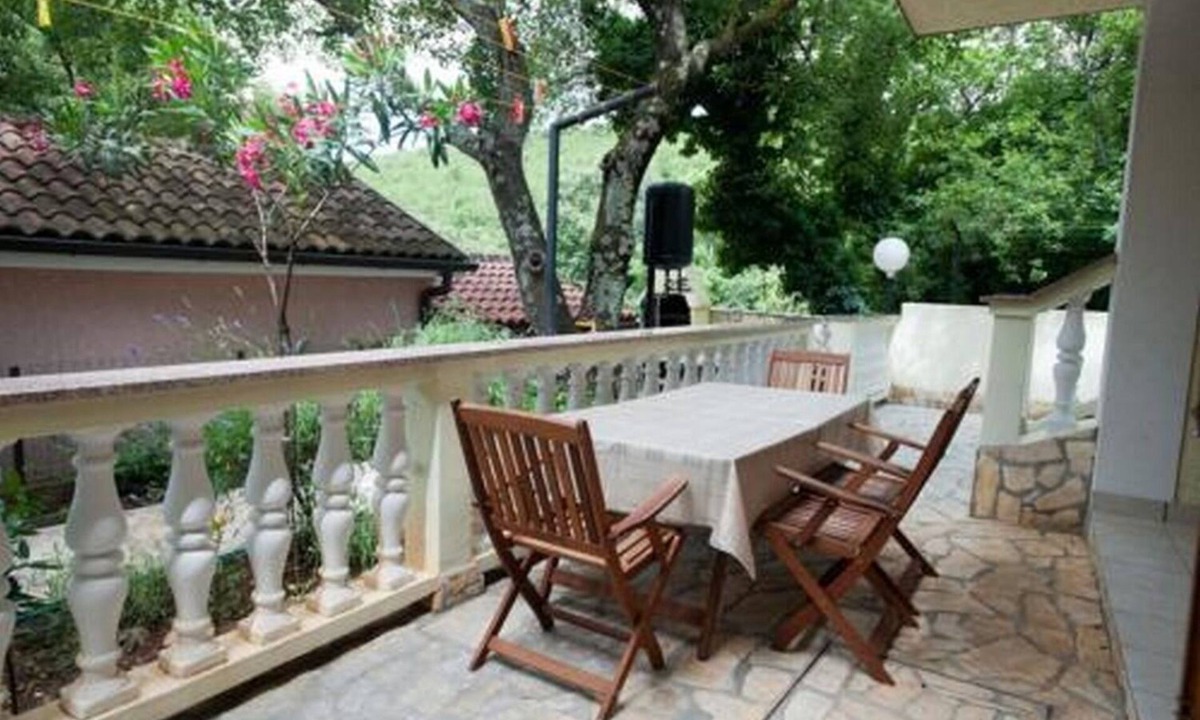Povile Apartment | Apartments Luka (103841-A1) - Povile