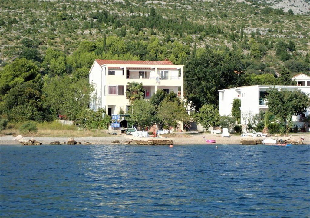 Seline Apartment | Apartments Maestral- on the beach