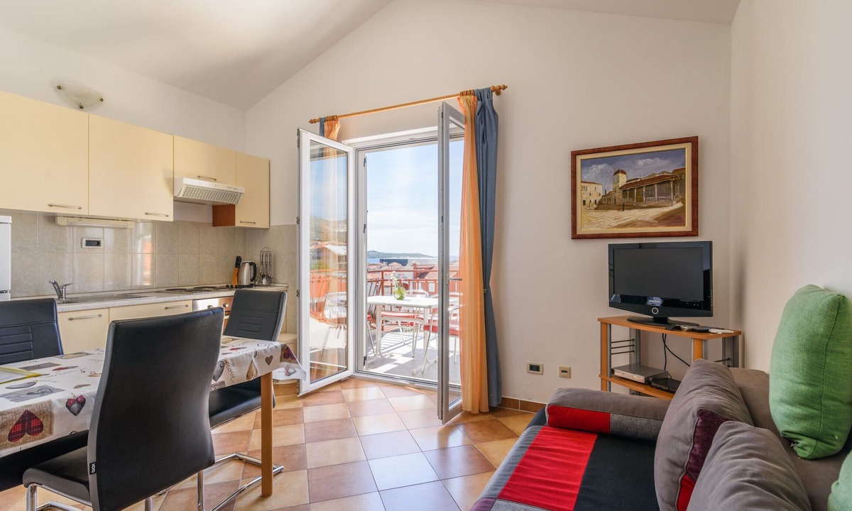 Trogir Apartment | Apartments Mary