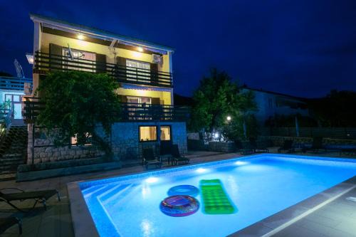 Klenovica Apartment | Apartments Mila