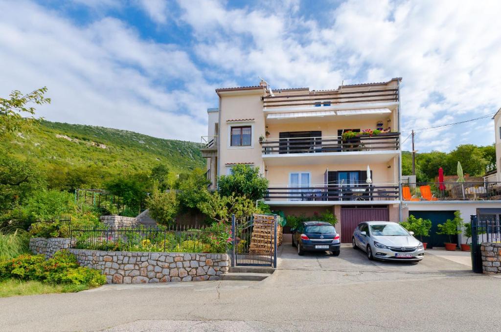 Vratarusa Apartment | Apartments Milena