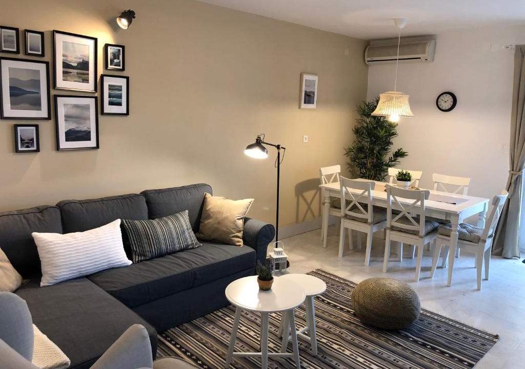 Vantacici House | Apartments NeBo