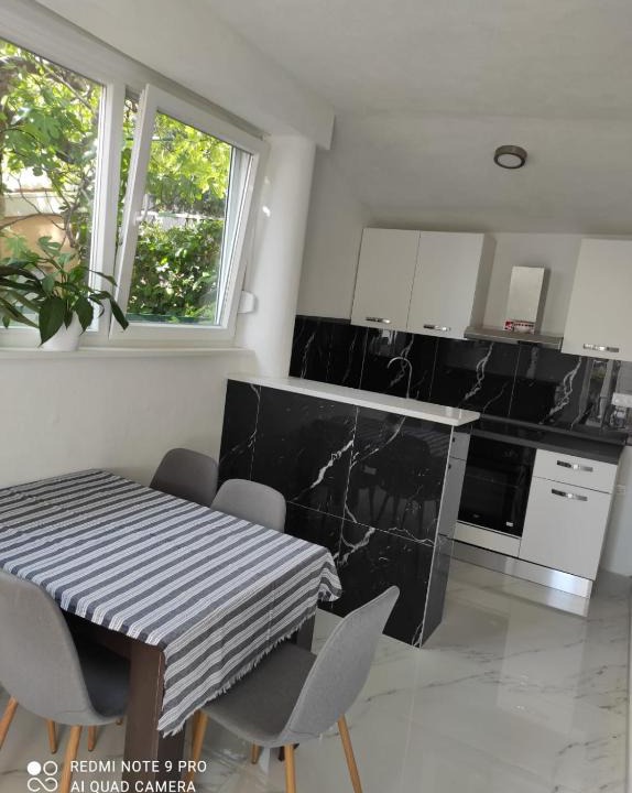 Ratac House | Apartments Pomalo
