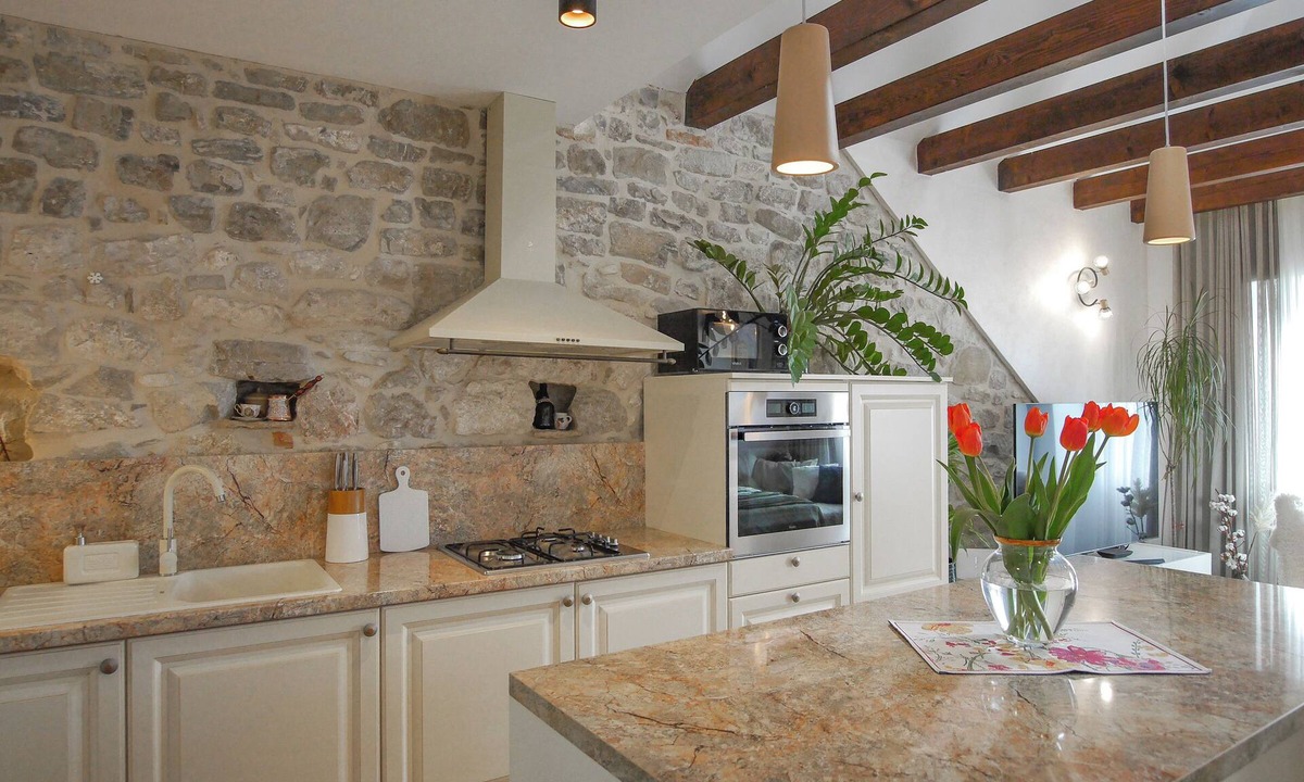 Borak Apartment | Apartments Rinatoni