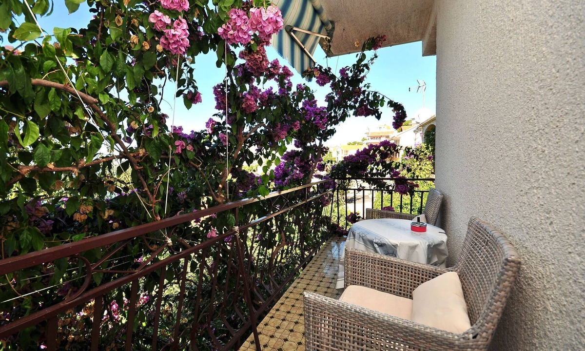 Trogir Apartment | Apartments Ruzarija (42841-A2) - Trogir