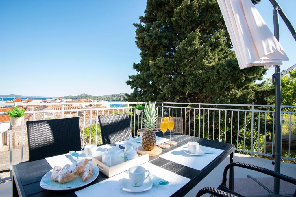 Tribunj Apartment | Apartments Tresan