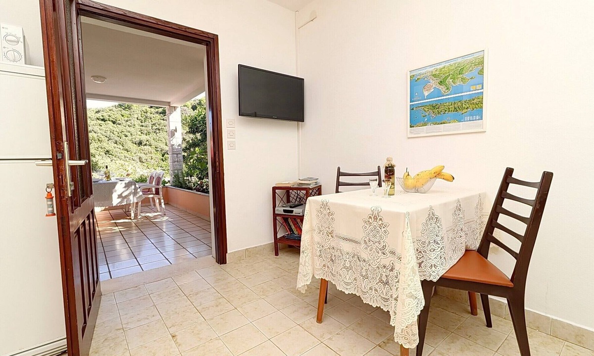 Zrnovo Apartment | Apartments Villa Cebalo Korčula - Two Bedroom Apartment with Terrace and Sea View LANA