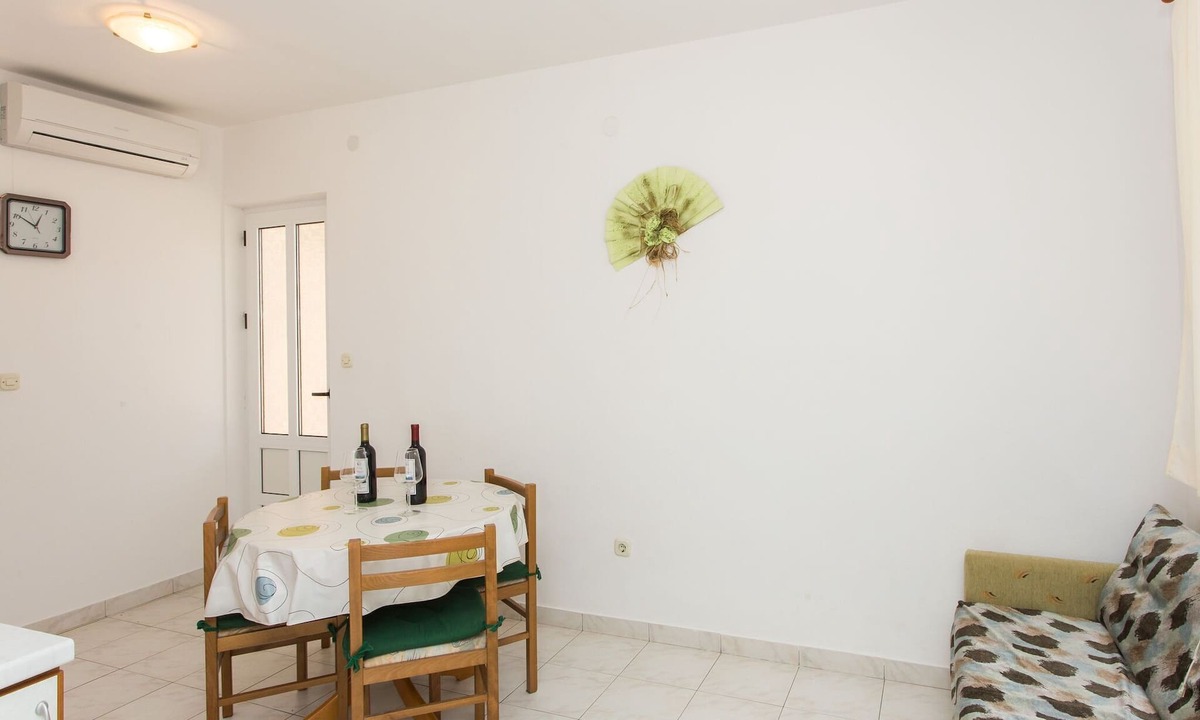 Orebic Apartment | Apartments Villa Dingač- Borak - Comfort One Bedroom Apartment with Balcony and Sea View No. 4