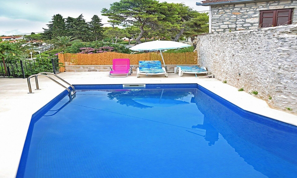 Sutivan Apartment | Apartments Villa Nada Sutivan - Two Bedroom Apartment with Terrace