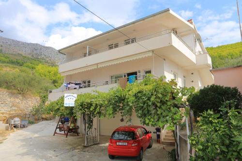 Space Sumpetar Omis | Jesenice