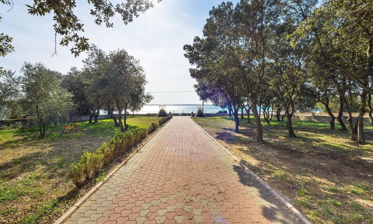 Apartments Zdenka Croatia | Vrsi