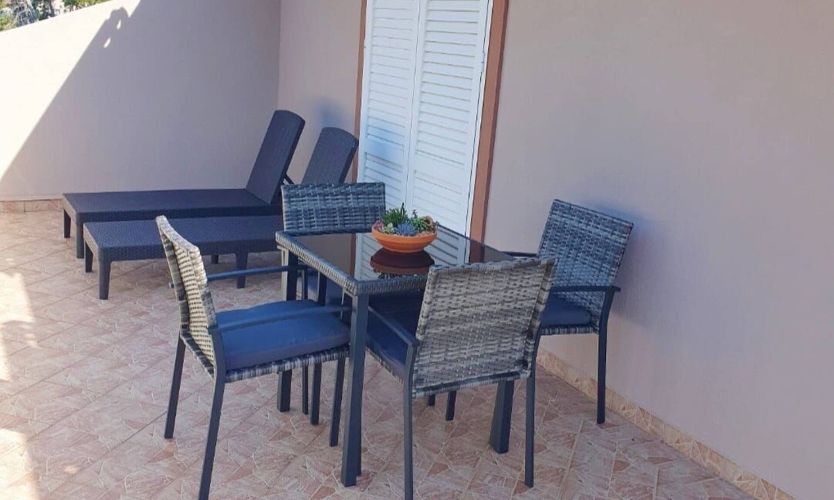 Mundanije Apartment | Apartments Zeljka B (94761-A1) - Mundanije
